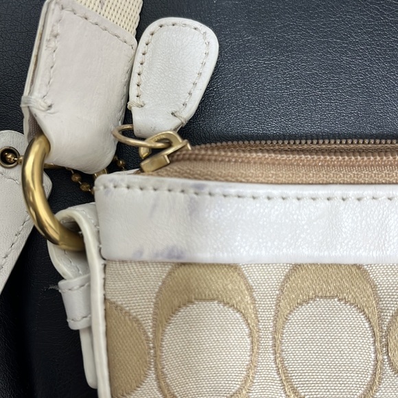 Coach Logo Crossbody Button Lock Inside Outside Pockets Cream Tan Leather Accent - Picture 7 of 10